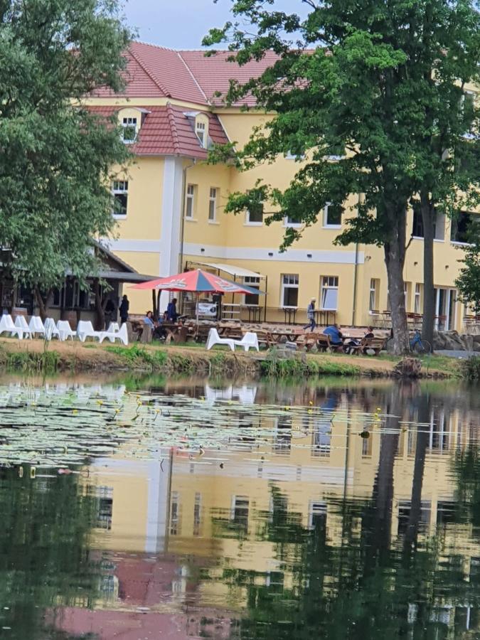 Hotel & Ferienpark Fleether Muehle Mirow Luaran gambar